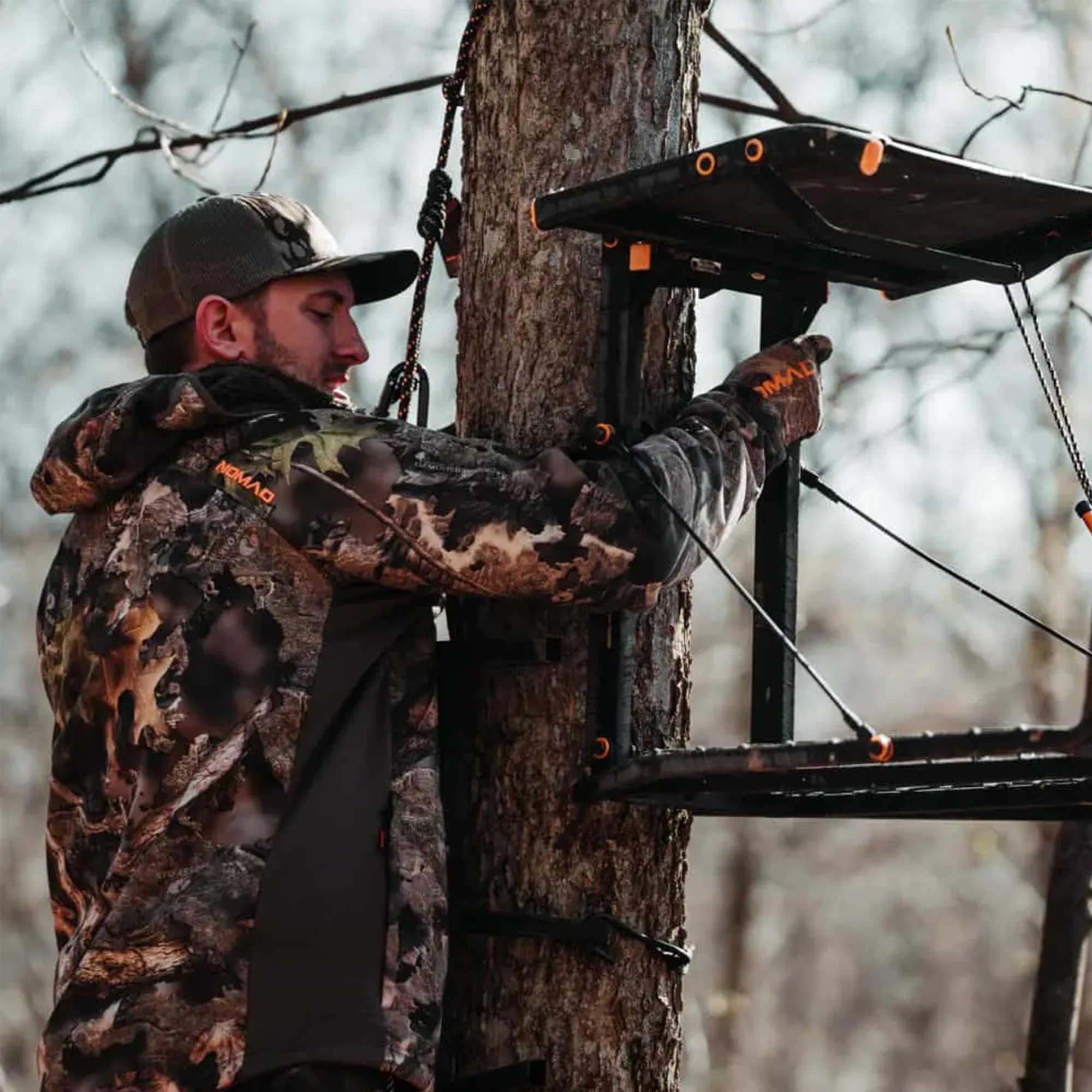 The Boss XL mounted in a tree for elevated viewing.