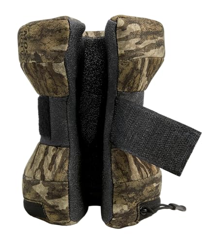 Dumbbell-shaped rifle support with PE foam interior