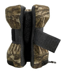 Dumbbell-shaped rifle support with PE foam interior