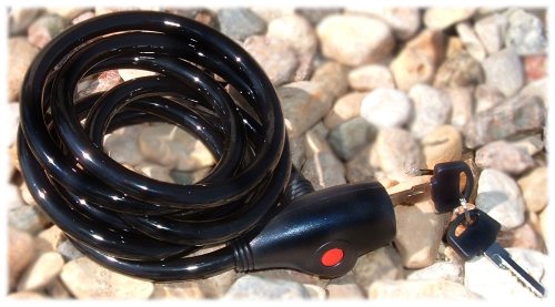 MUDDY CR98V with 6 ft cable wrapped around a tree for secure gear