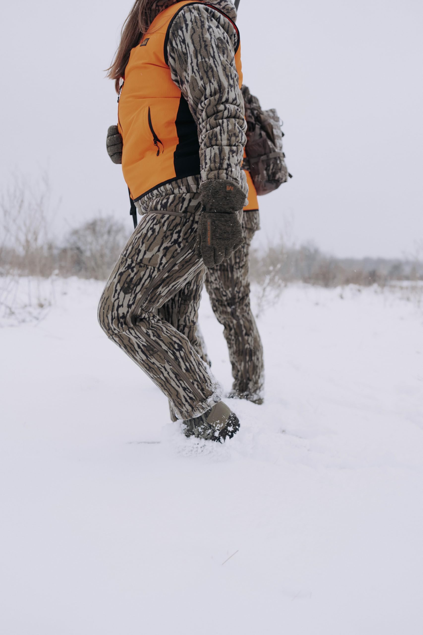 MUDDY DV8 Morph pants back view with cargo pockets for secure essentials