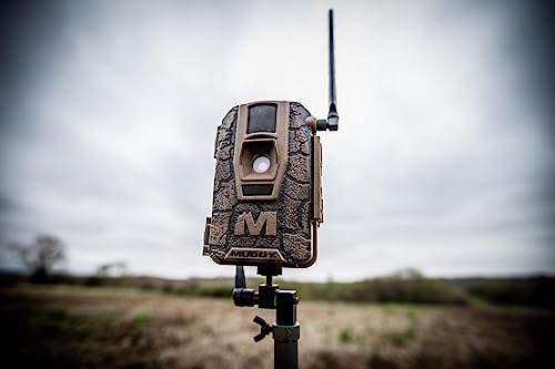 Muddy Mitigator trigger speed 0.7s ensures fast capture of moving wildlife.