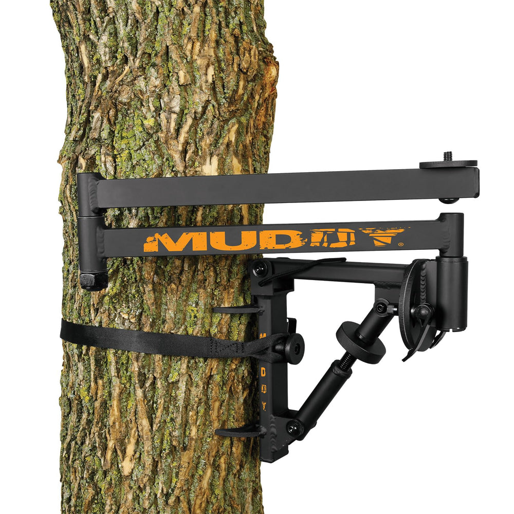 Bubble level displayed on Muddy Outfitter Camera Arm