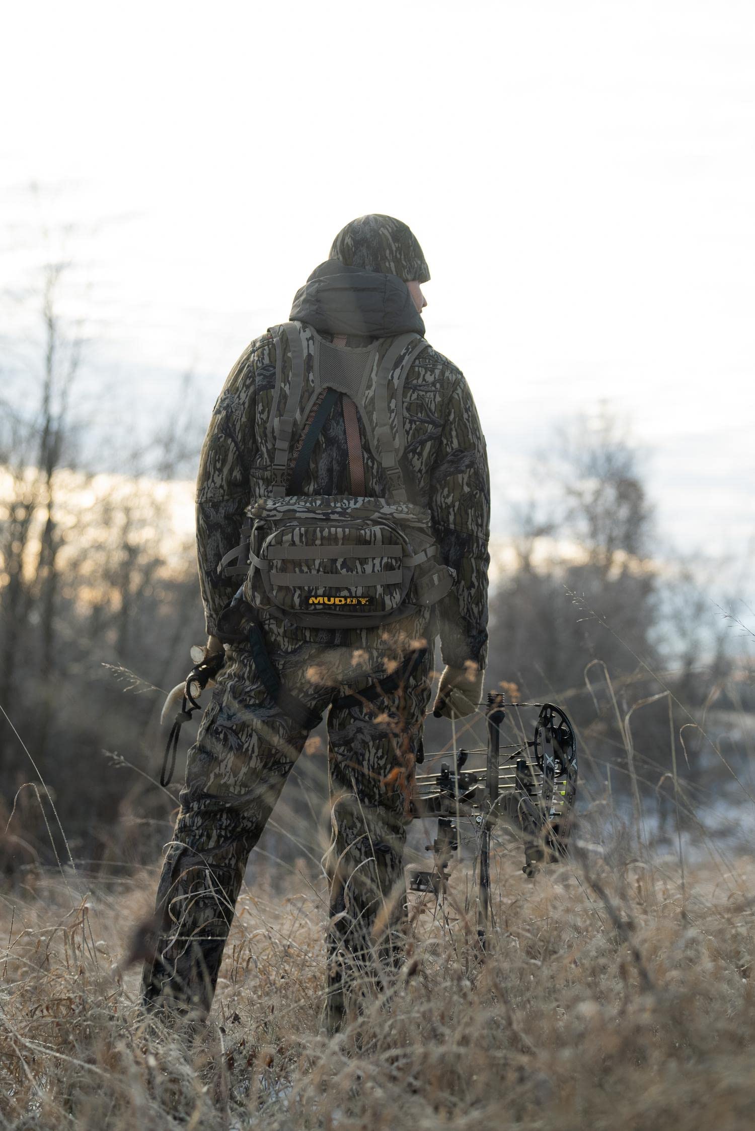 MUDDY Pro 500 lumbar pack ergonomic fit enhances carry comfort.