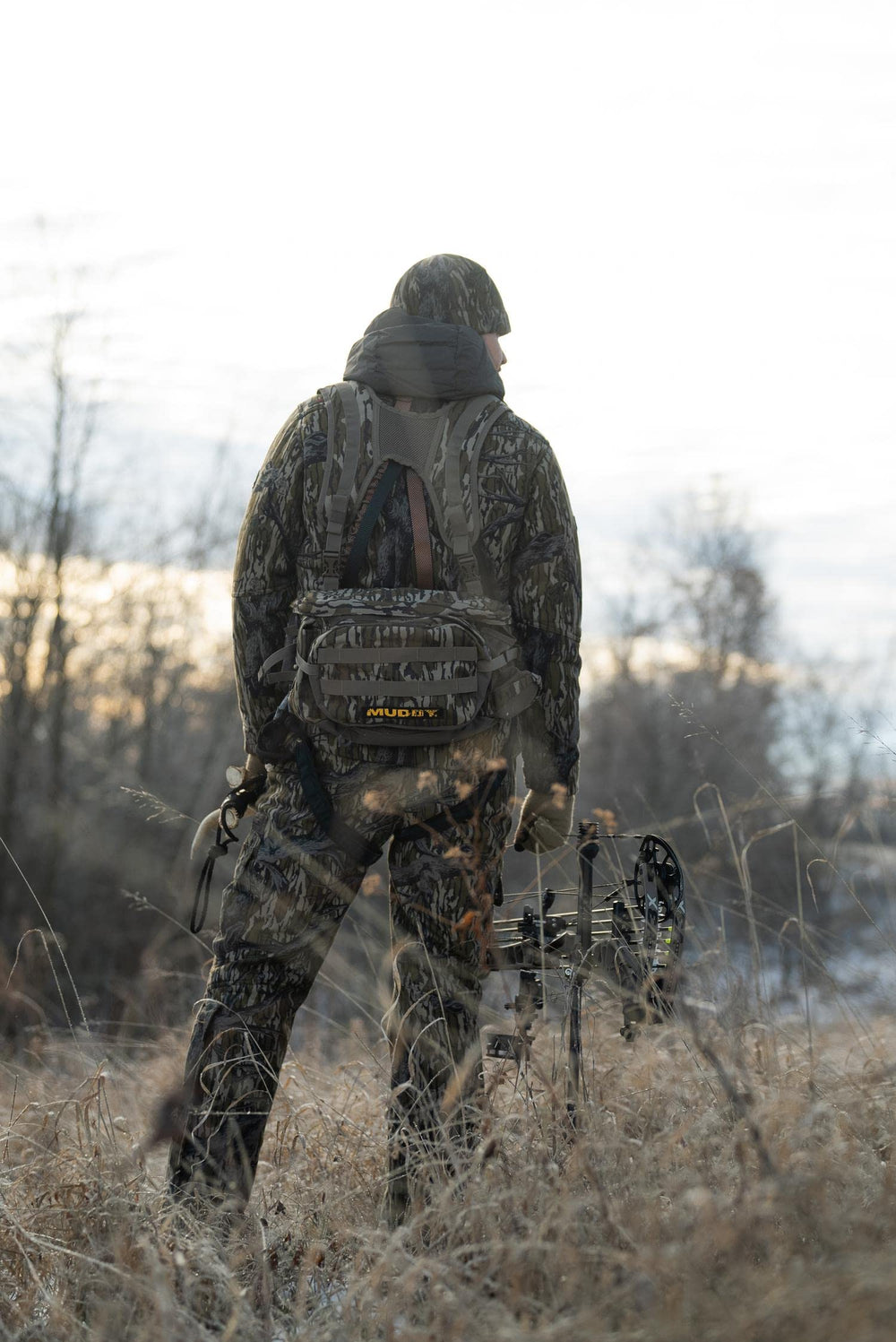 MUDDY Pro 500 lumbar pack ergonomic fit enhances carry comfort.