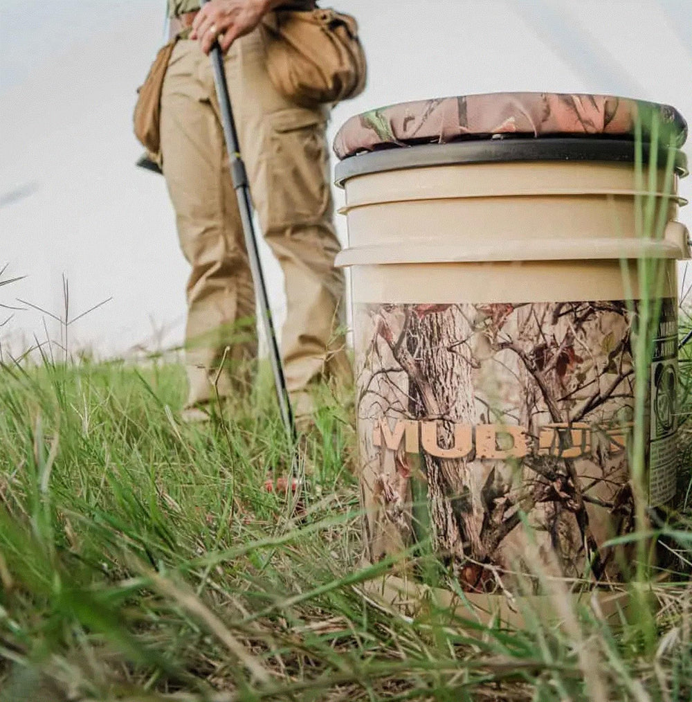 MUDDY Spin Top is lightweight and portable for field versatility.