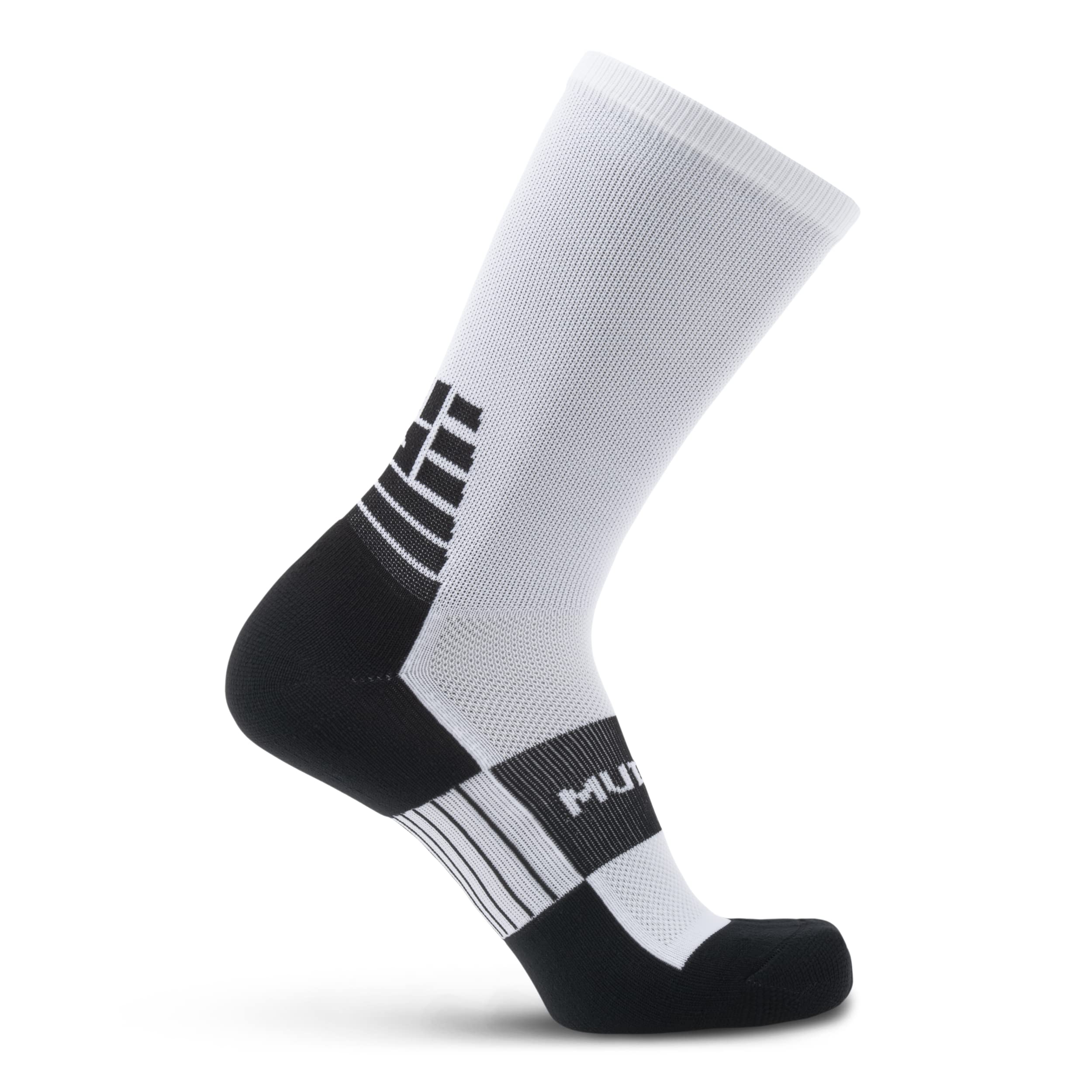 MudGear crew socks non-slip heel prevent slipping during activity.