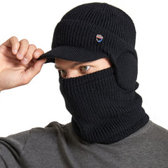 Muryobao curved visor provides wind and sun protection during outdoor activities.