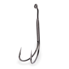 Mustad Plastic 1X Frog Double hook with 28° wide gap for weedless topwater bass fishing.