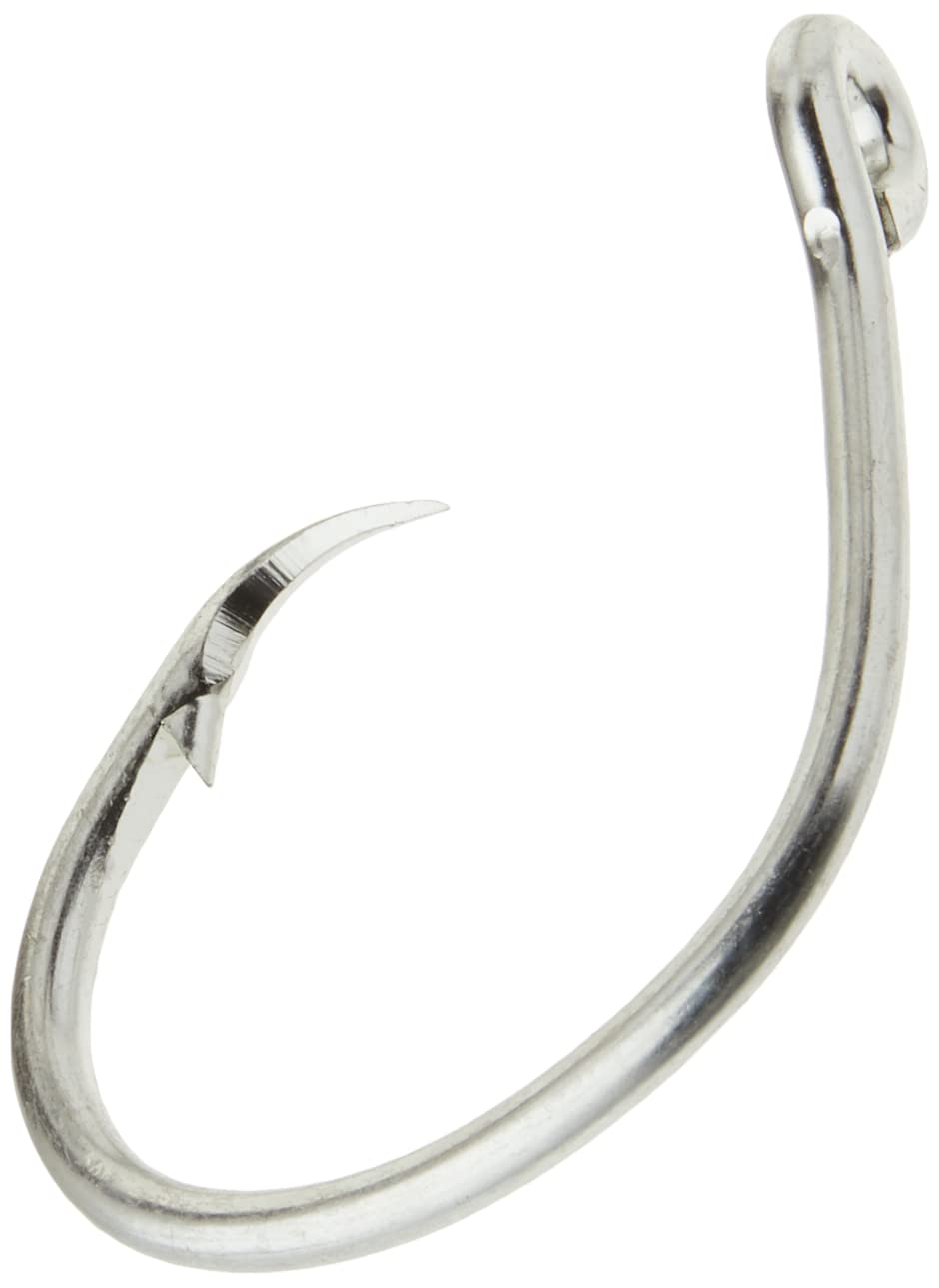 Mustad tuna circle hook in drift-trolling setup for versatile offshore use