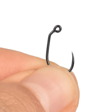 MUUNN beginner-friendly fly tying kit with reliable hooks.