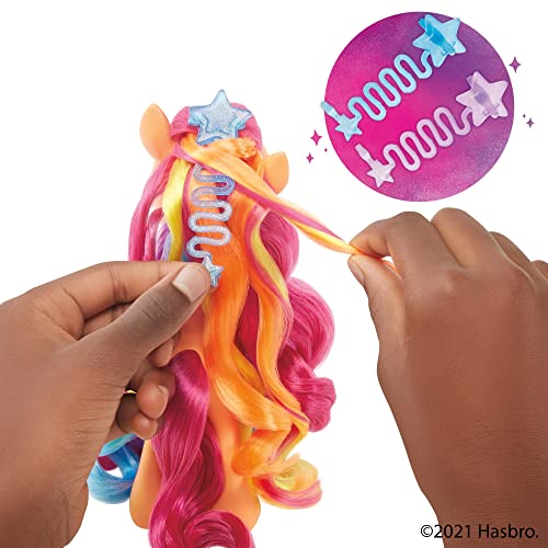 My Little Pony Rainbow Reveal Sunny storytelling play set.