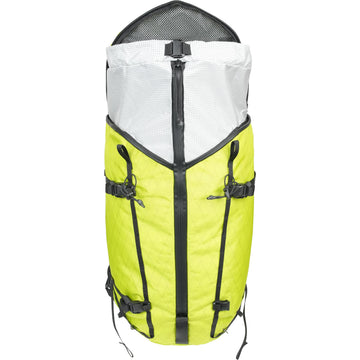 Mystery Ranch Scree 33 hydration sleeve supports on-the-go hydration.