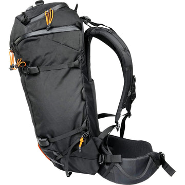 Mystery Ranch Scree 33 3-ZIP access enables fast top-load retrieval on the go.