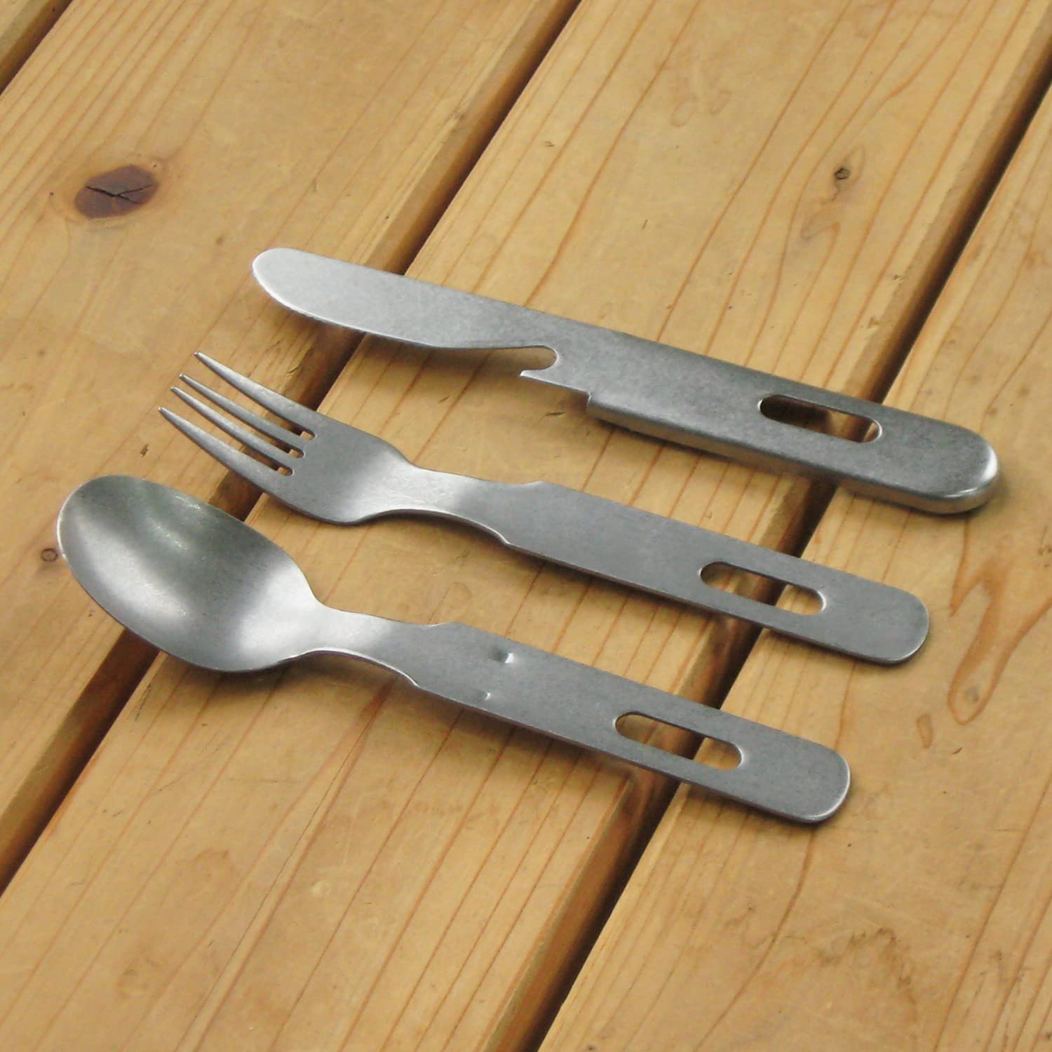 Nagao camping cutlery fork showing compact storage feature for easy packing