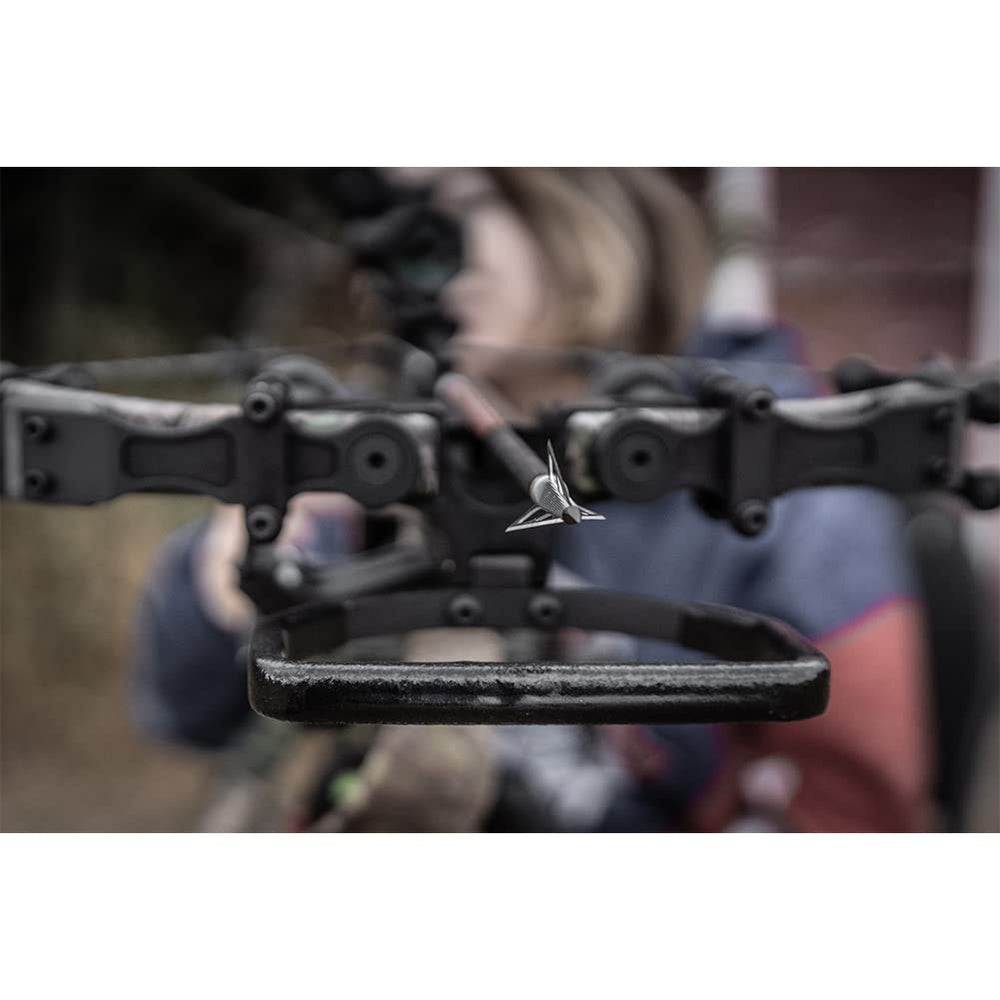 New Archery Products Thunderhead designed with hunters in mind offers versatile broadhead options.