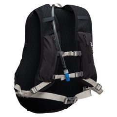 Nathan Crossover 15L hydration pack back view shows breathable panel and secure load distribution.