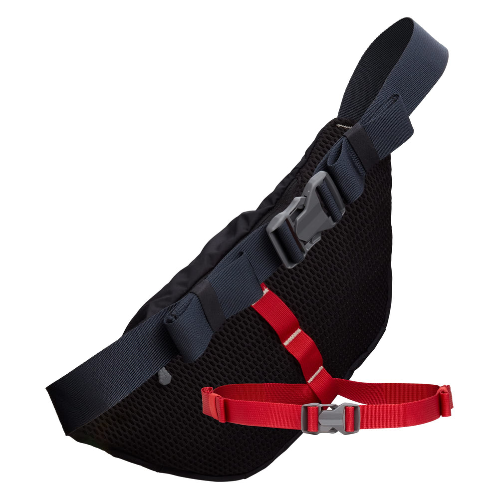 Nathan Limitless 2L breathable mesh shoulder straps reduce heat and chafing