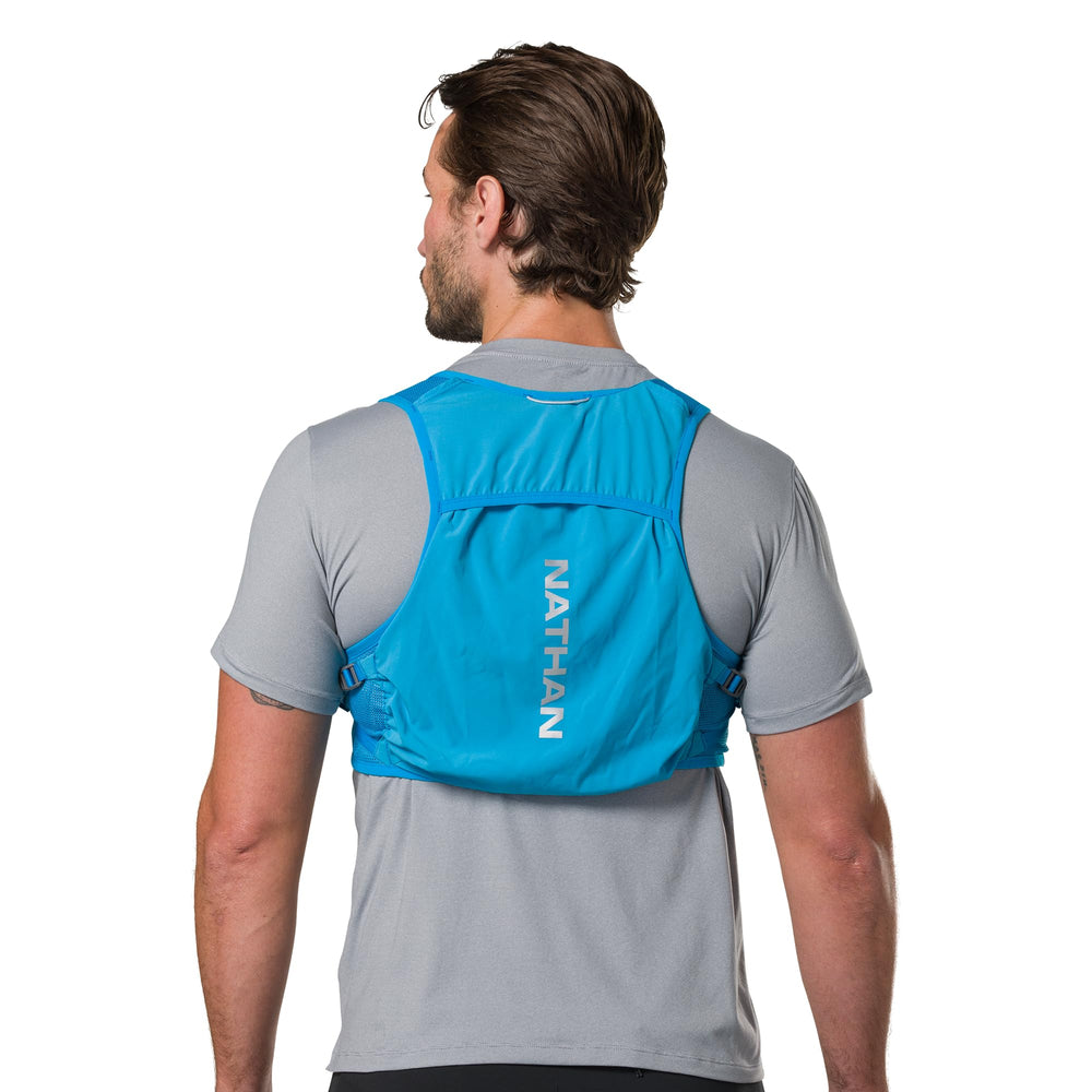 Nathan Pinnacle Breeze reflective details aid visibility for dawn or dusk runs