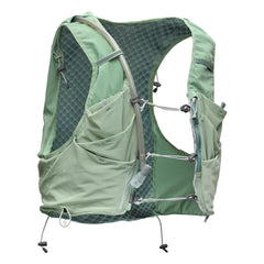 Nathan Pinnacle Pro 12L vest with insulated bladder capacity for extended sessions.