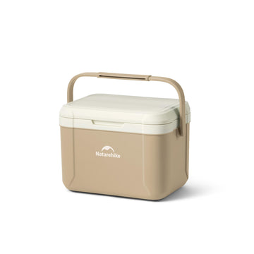 Naturehike 5.3 Qt hard cooler front view highlights rugged insulation for extended outdoor freshness