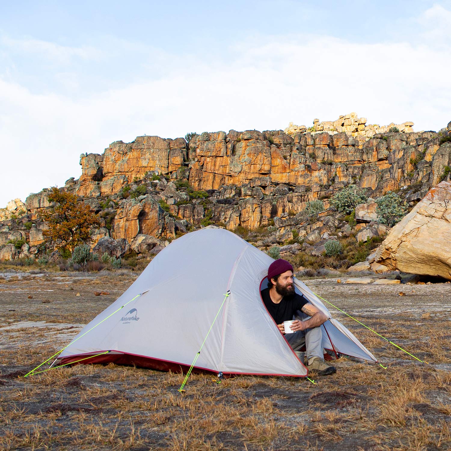 Naturehike Cloud-Up footprint included for quick ground protection