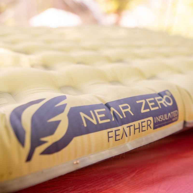 Near Zero easy-to-use valve for quick inflating and deflating