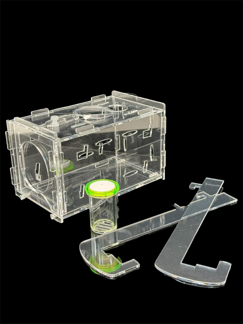 Laser-cut acrylic fish trap in 7x4x4 inch size