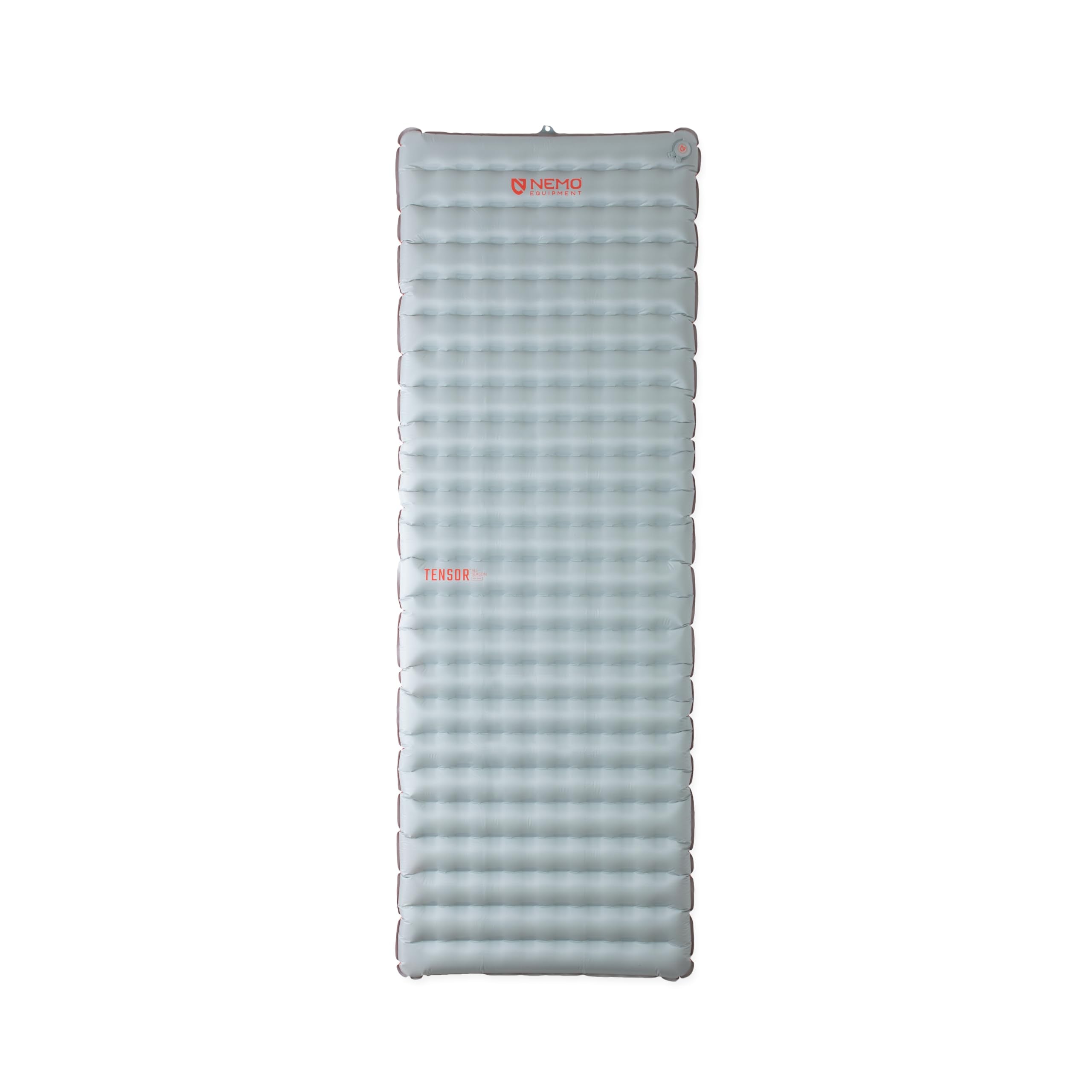 NEMO Tensor sleeping pad blade-spicy orange offers ultralight comfort for a regular-wide setup.