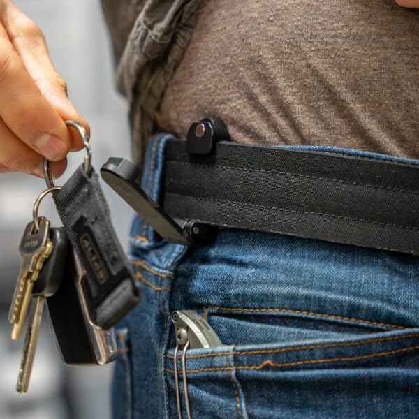 NEOMAG NeoMag Tac Trap highlights durable construction for everyday use.