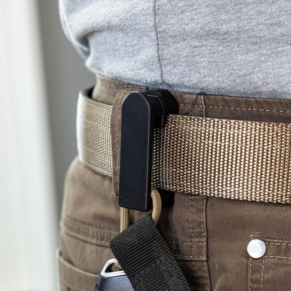 NEOMAG NeoMag Tac Trap low-profile design enables one-handed operation during errands.