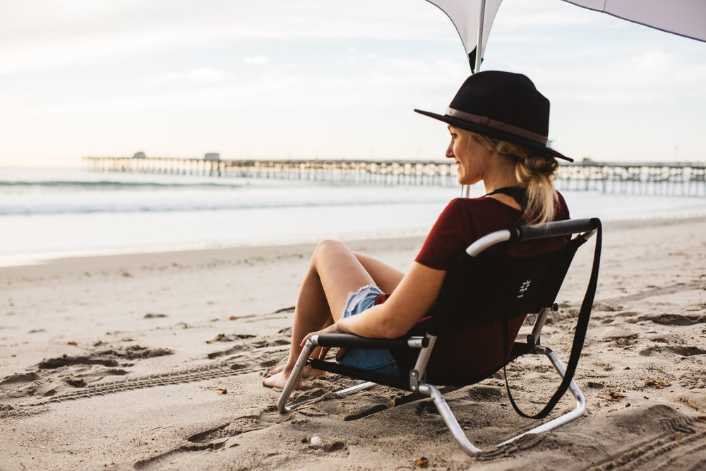 Neso chair shoulder-strap black enables hands-free transport
