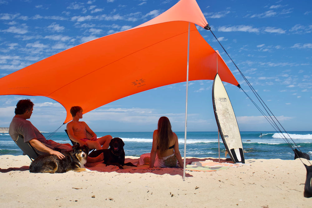 Neso Grande beach tent setup showcases 7ft height and 9x9ft coverage.