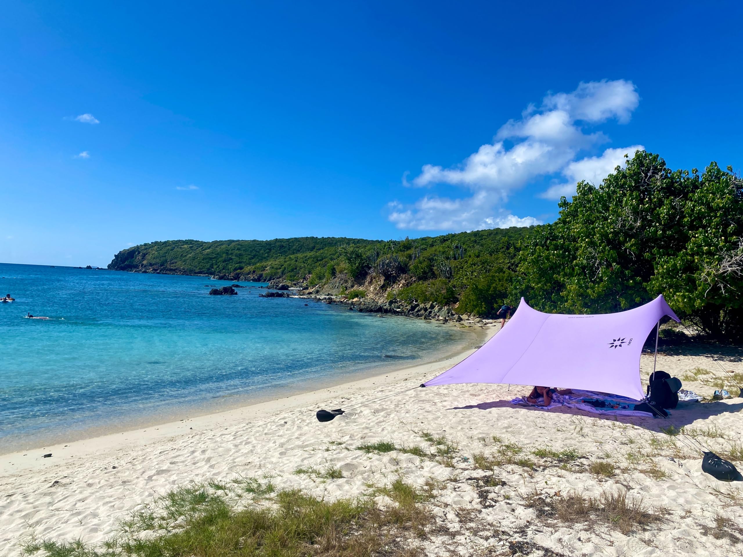 Neso lavender beach tent with open layout for shade and easy packing.