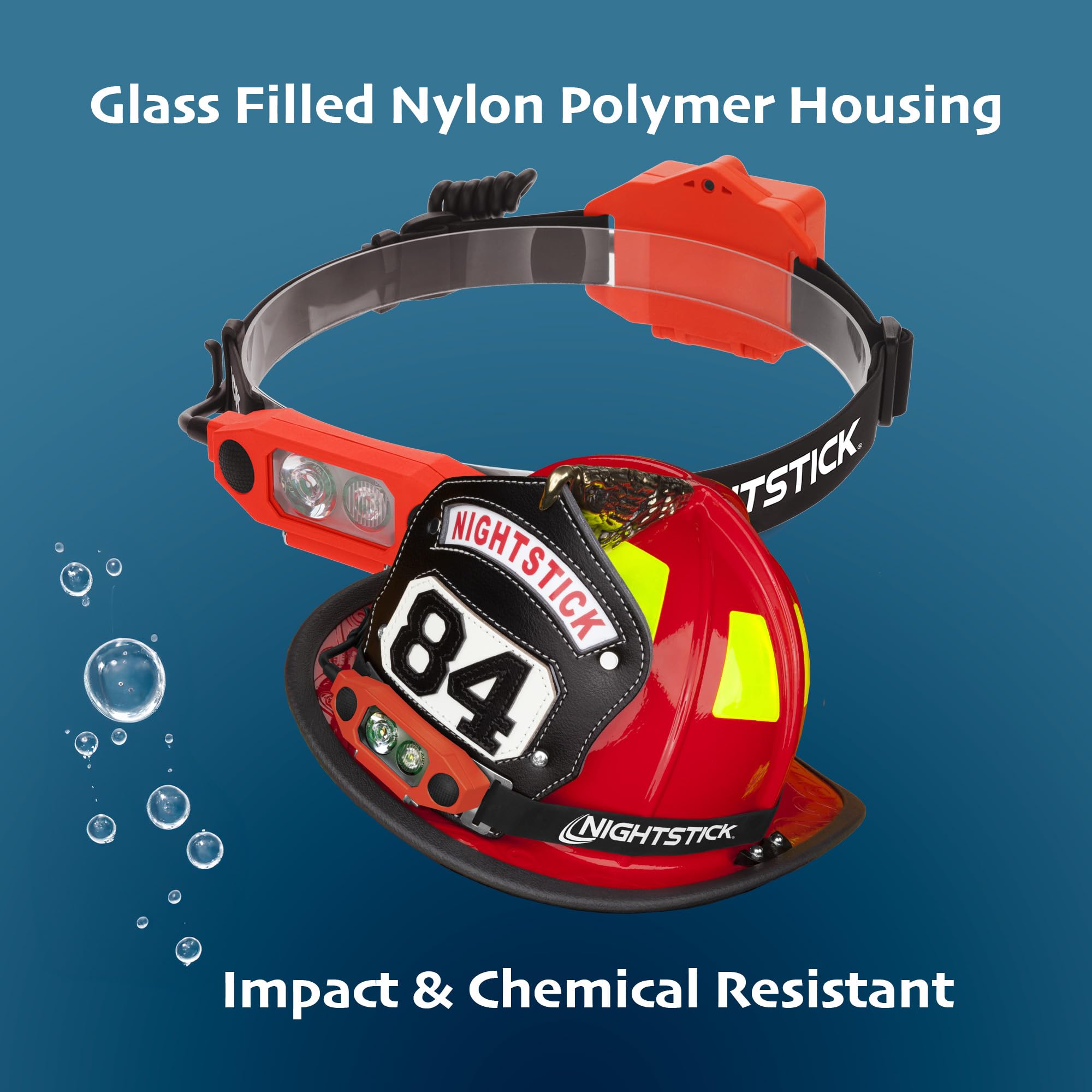 Nightstick DICATA XPP-5462RX use on worksite demonstrates practical illumination.