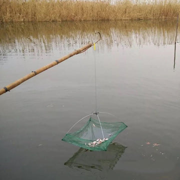 Nirelief foldable net with a draw handle for simple setup.