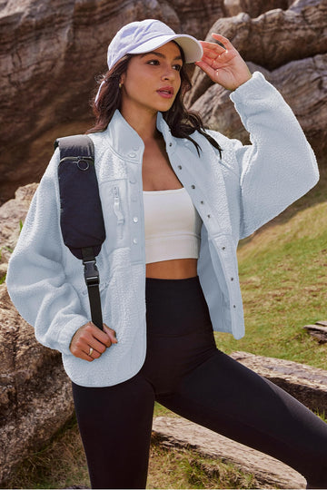 Nirovien fleece jacket cropped fit closeup reveals plush teddy fleece