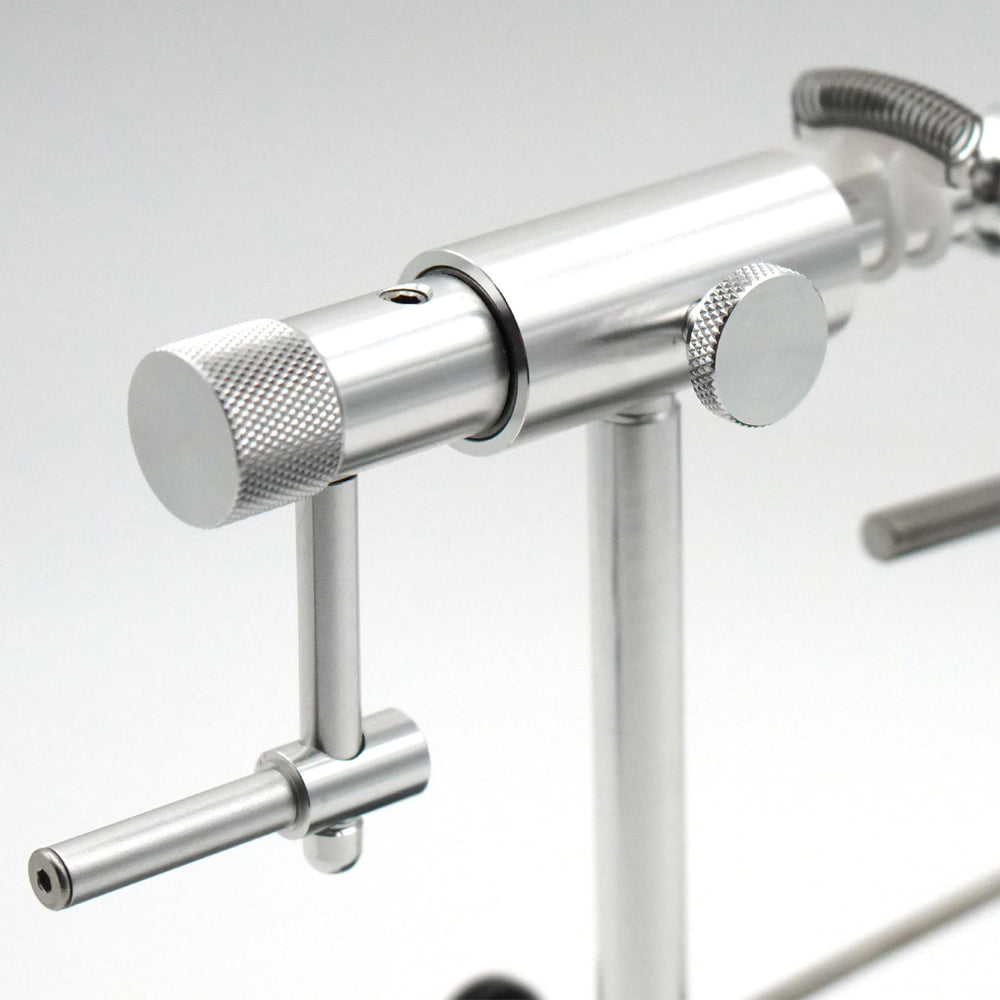 Nirvana V2 rotary vise wide hook size range for versatile tying.