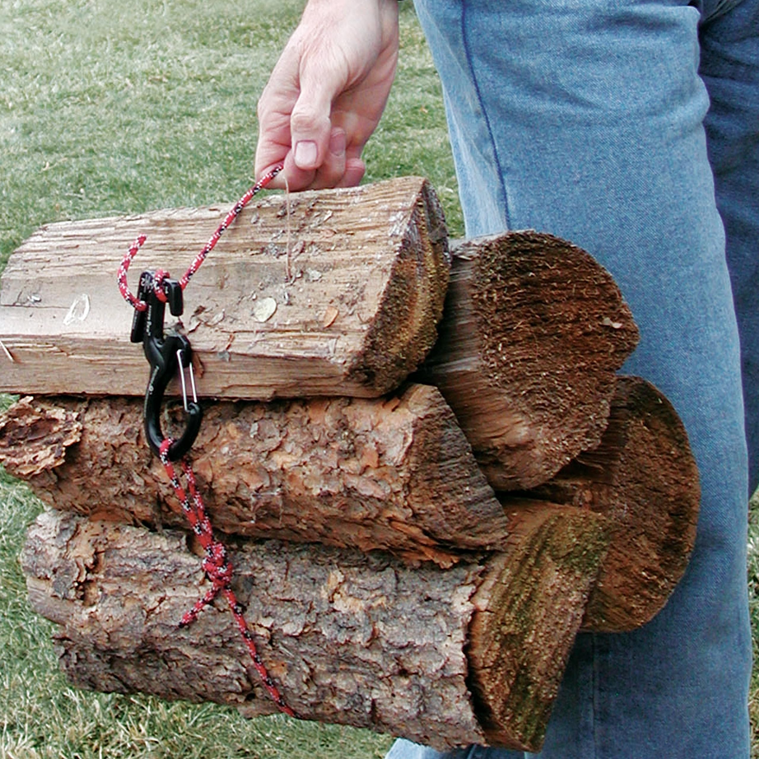 Nite Ize Figure 9 aluminum construction combines durability with light weight.