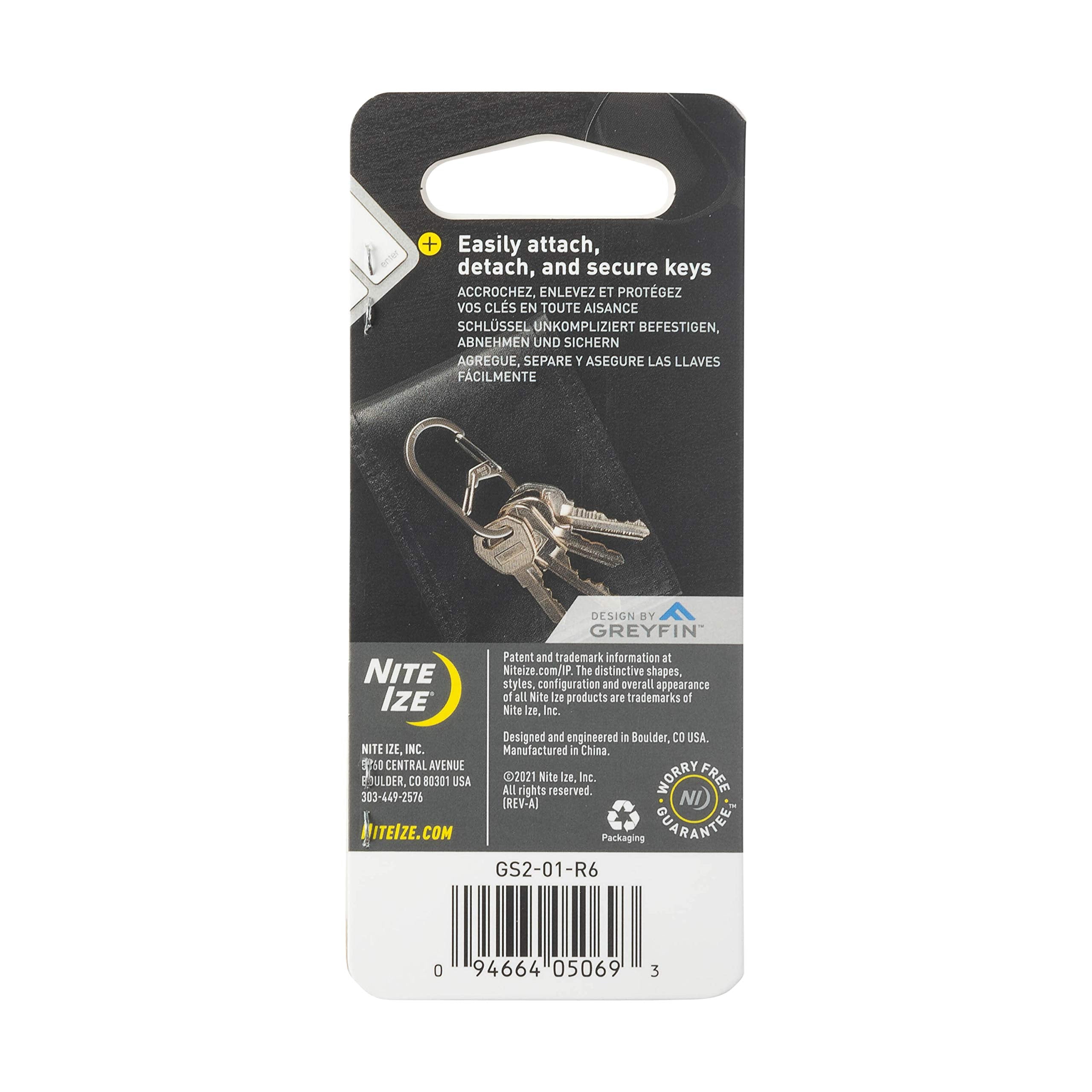 Nite Ize GS2-01-R6 black carabiner demonstrates dual chamber security.
