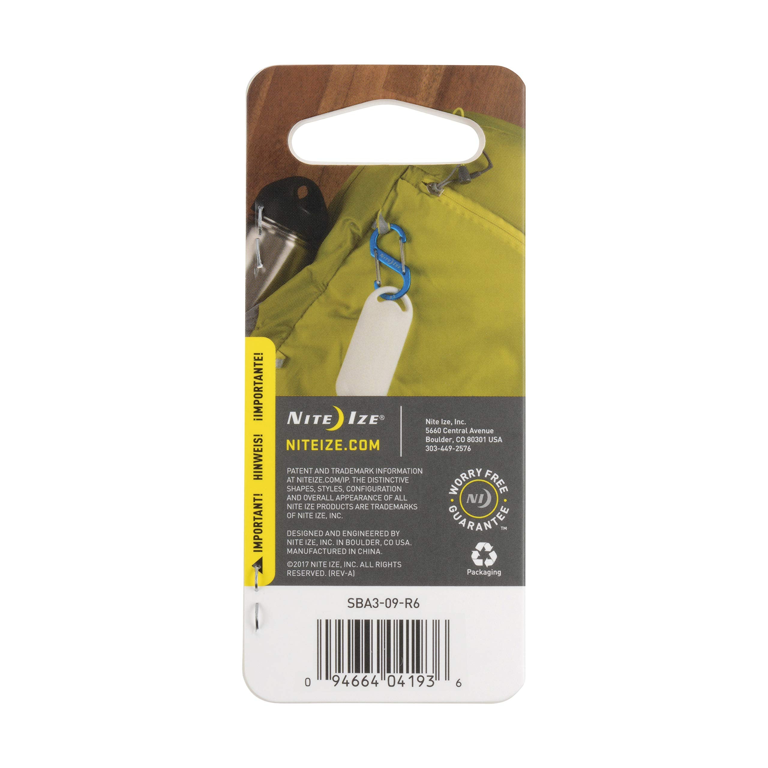 Nite Ize Size-3 S-Biner measures 31mm x 69mm for compact packing.