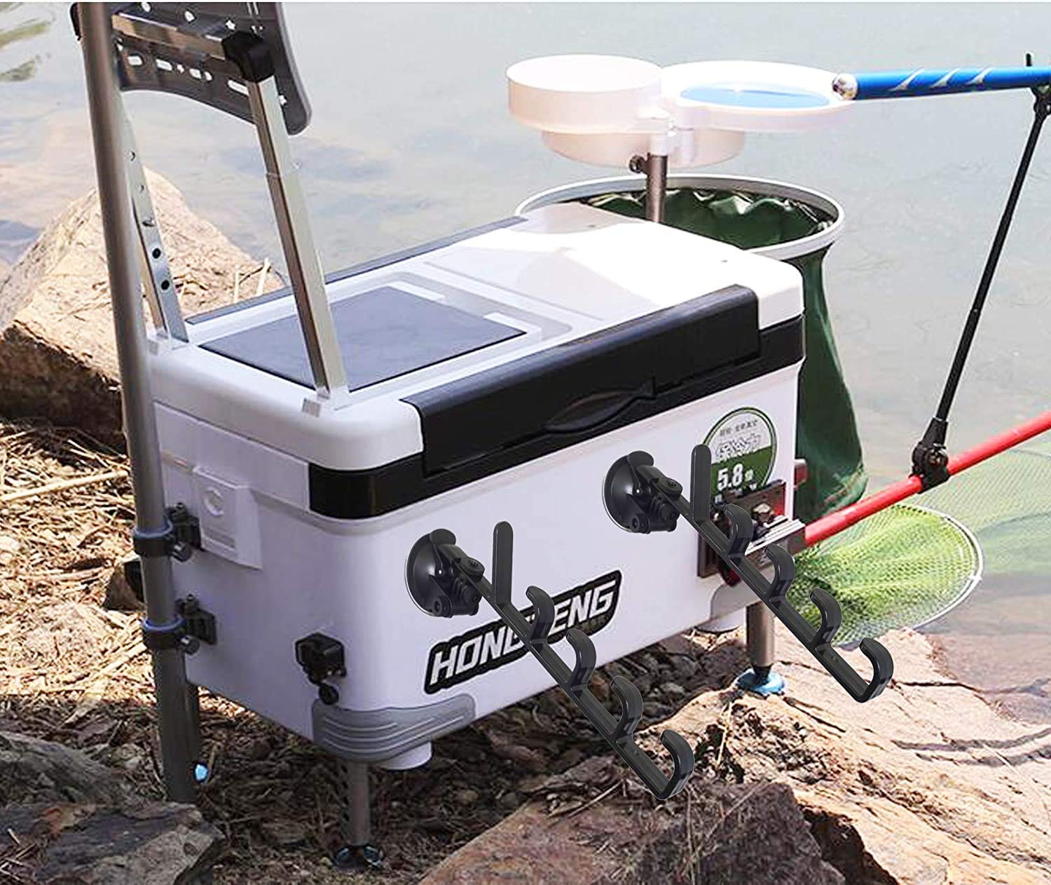 No drilling required suction mount on a smooth surface