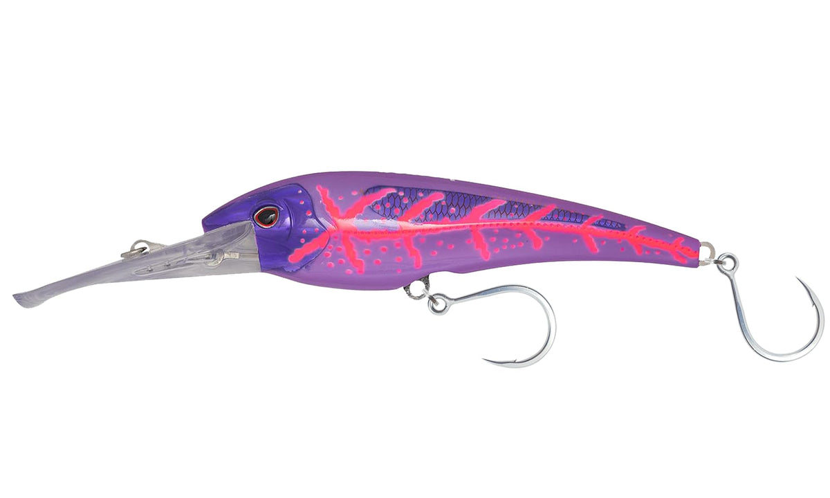 Nomad Design DTX Minnow 200 lure side view shows rugged deep-diving profile for saltwater fishing.