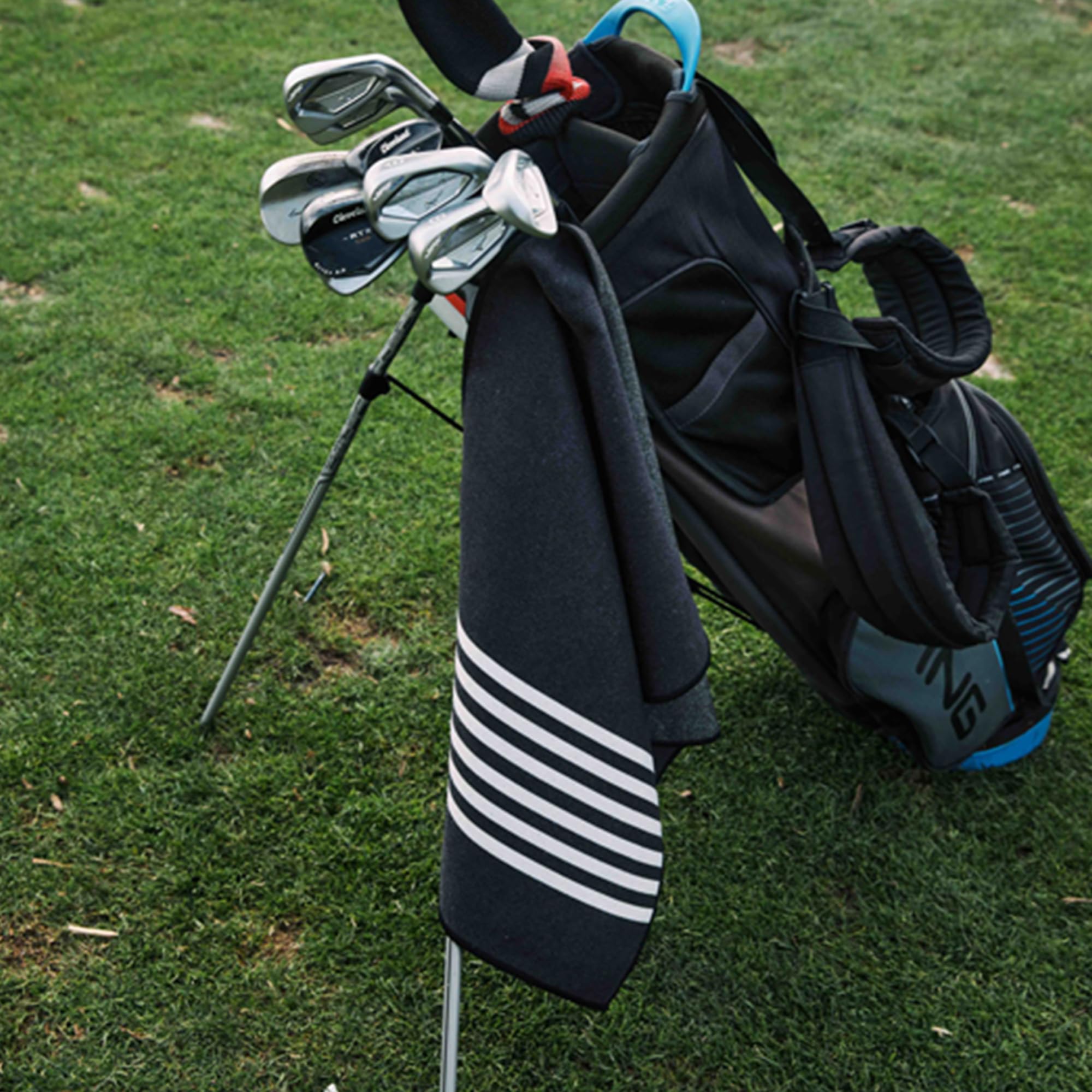 Nomadix Mini Towel compact-packability fits pockets and bags for travel.