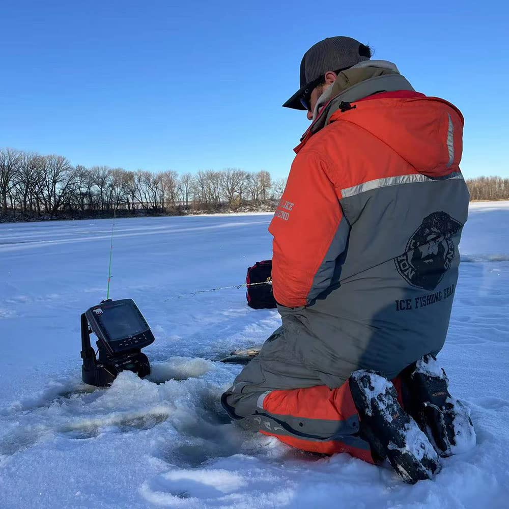 Nordic Legend Aurora pocket design keeps essentials within easy reach on the ice.