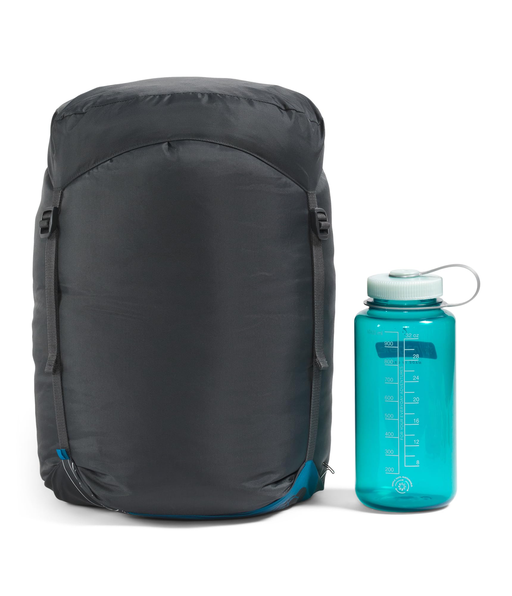 Regular-weight Cat's Meow bag is easy to pack for trekking and travel.