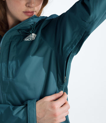 The North Face Alta Vista rain jacket on-model fit highlighting true-to-size silhouette.