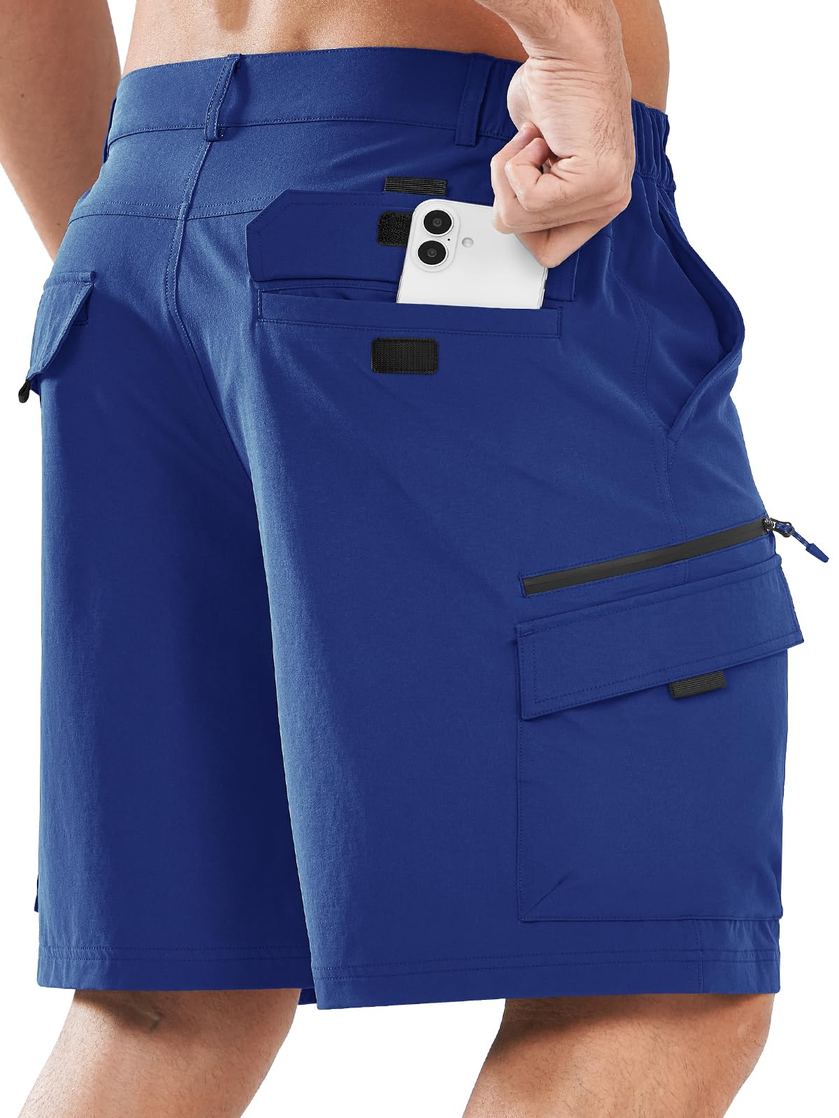 NORTHYARD men's cargo shorts pocket layout highlighting seven pockets for secure storage during activities