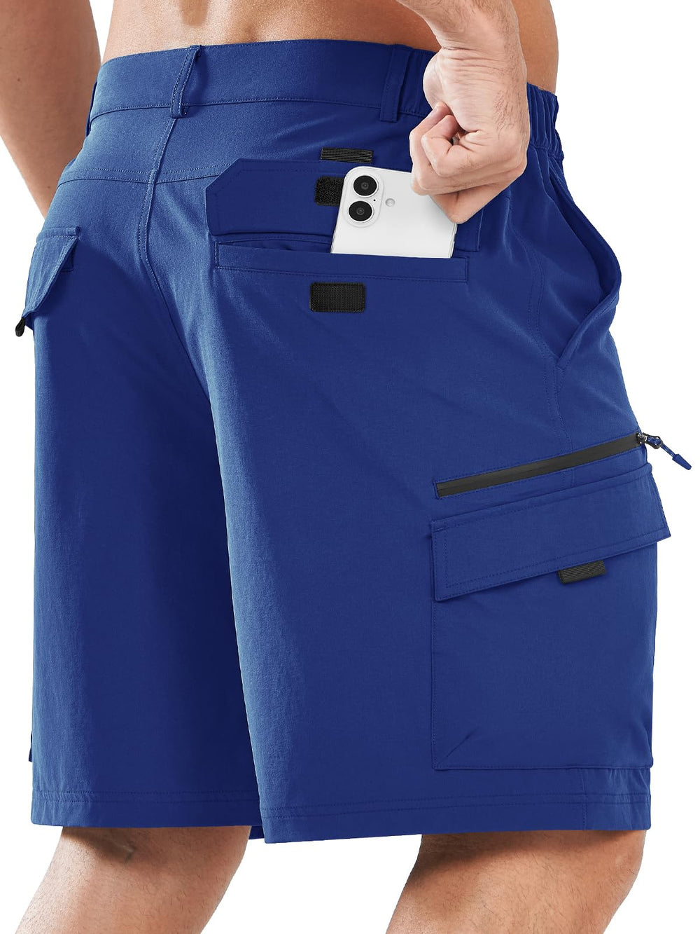 NORTHYARD men's cargo shorts pocket layout highlighting seven pockets for secure storage during activities