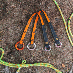 Notch friction saver in bright color for quick visibility on the tree
